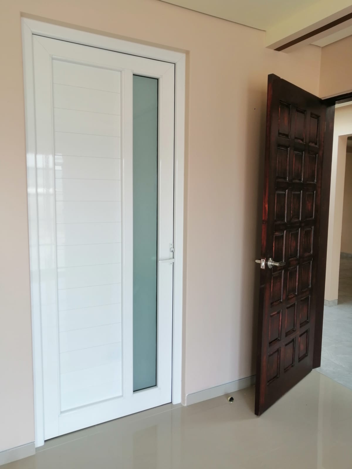 Puertas de Aluminio y Cristal - Fotografía 8