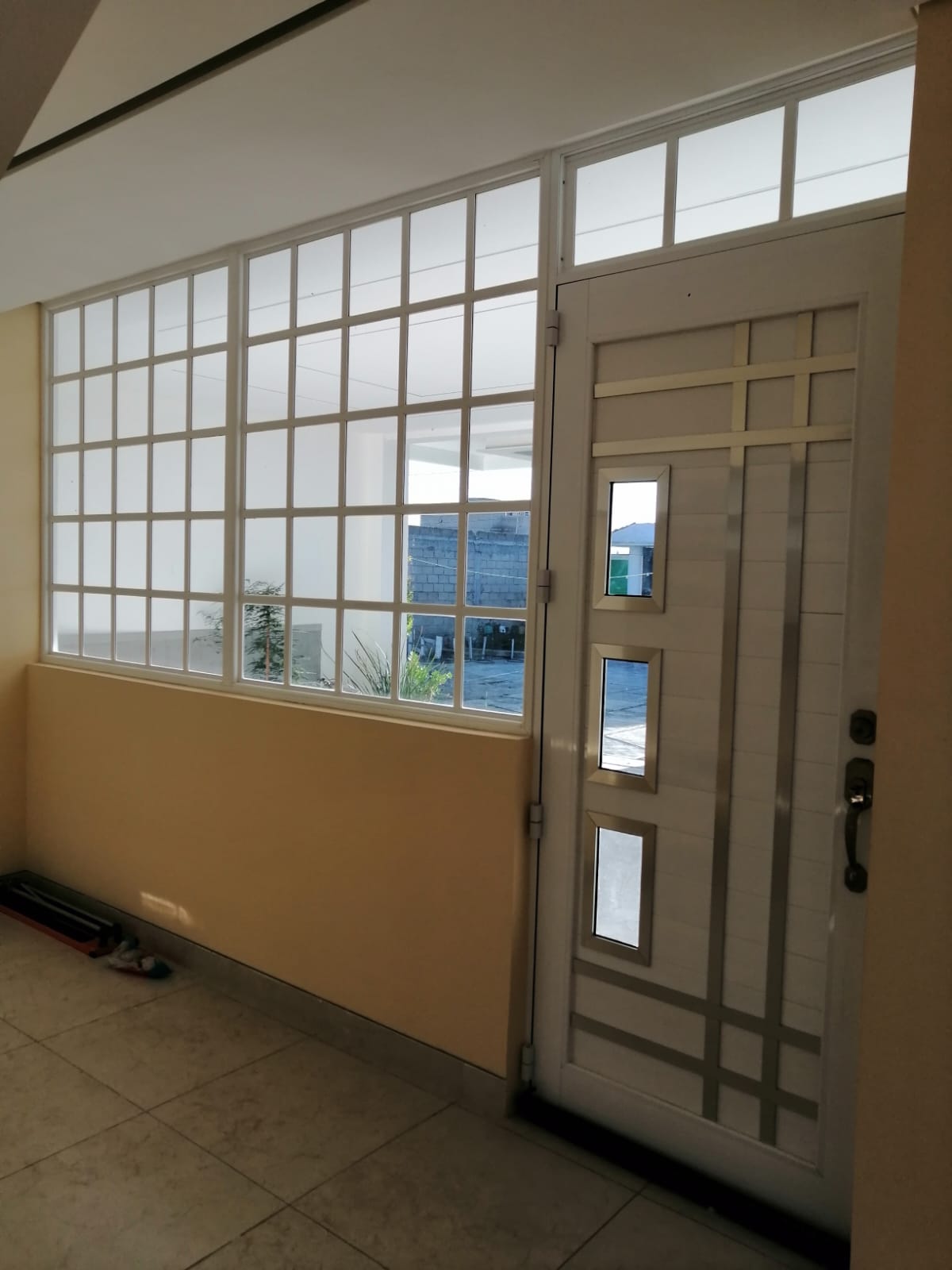 Puertas de Aluminio y Cristal - Fotografía 10