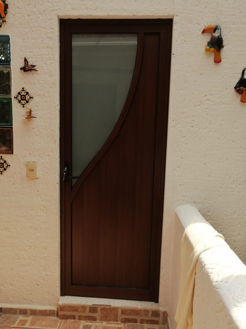 Puertas de Aluminio y Cristal - Fotografía 27